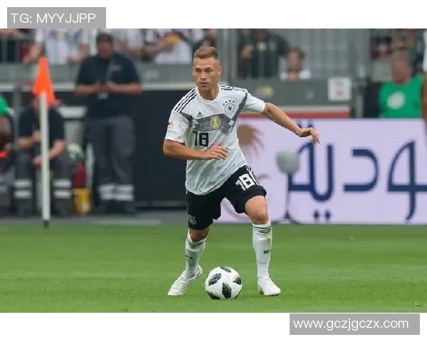 约书亚·基米希：足球场上的全能中场与战术大师的成长之路